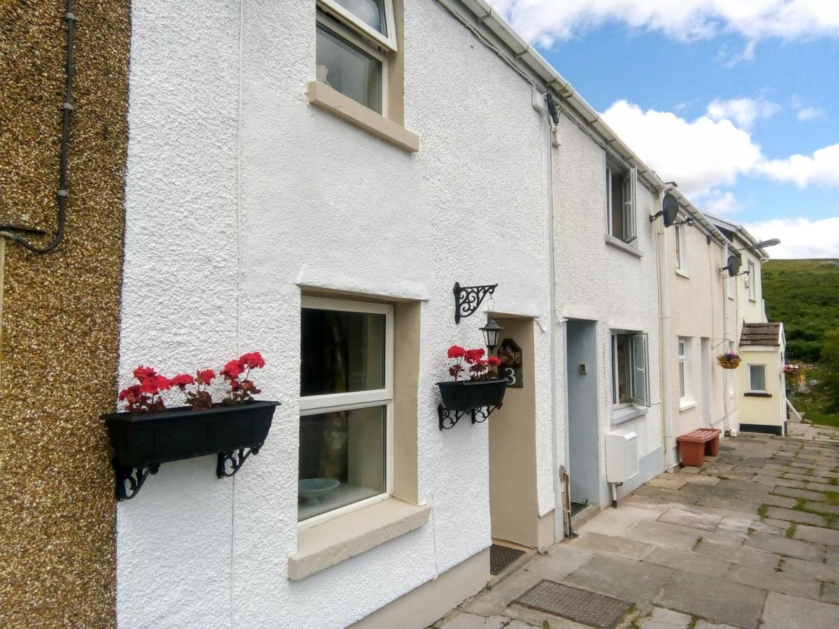 Wales' Highest Village - The Chartist Cottage - Trefil Tredegar Екстер'єр фото