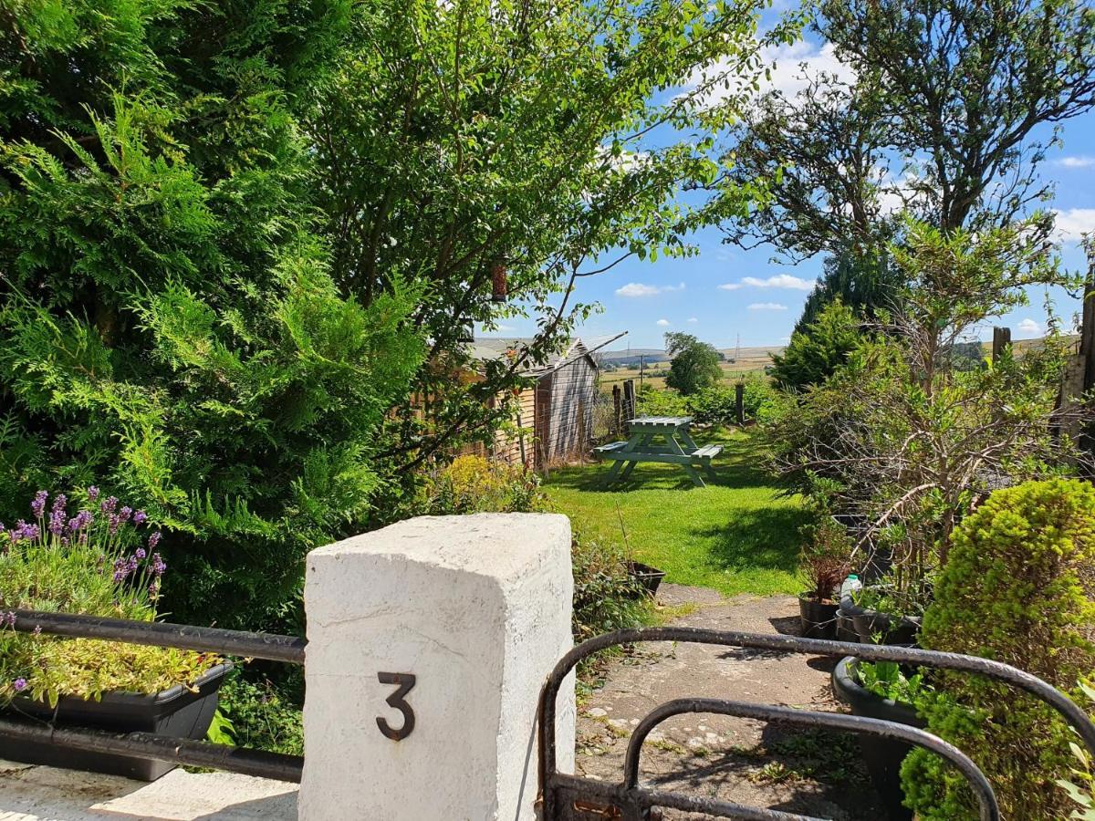Wales' Highest Village - The Chartist Cottage - Trefil Tredegar Екстер'єр фото