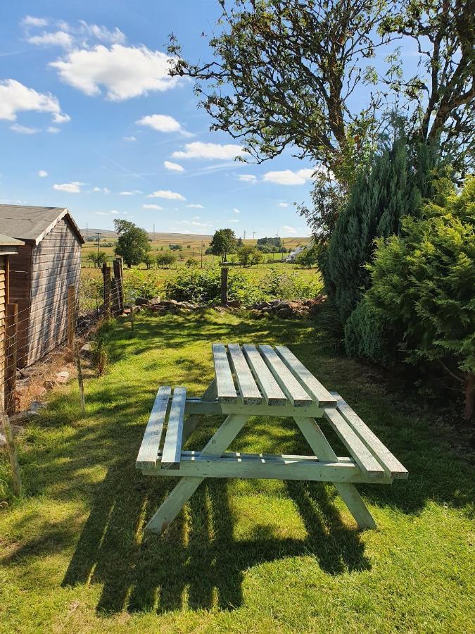 Wales' Highest Village - The Chartist Cottage - Trefil Tredegar Екстер'єр фото